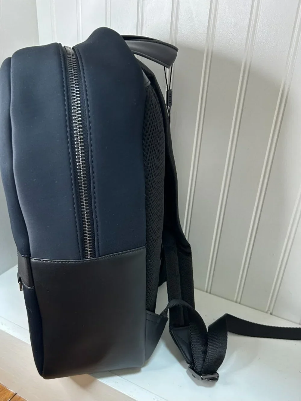 REISS Drew Dark Navy Neoprene Zipped Backpack